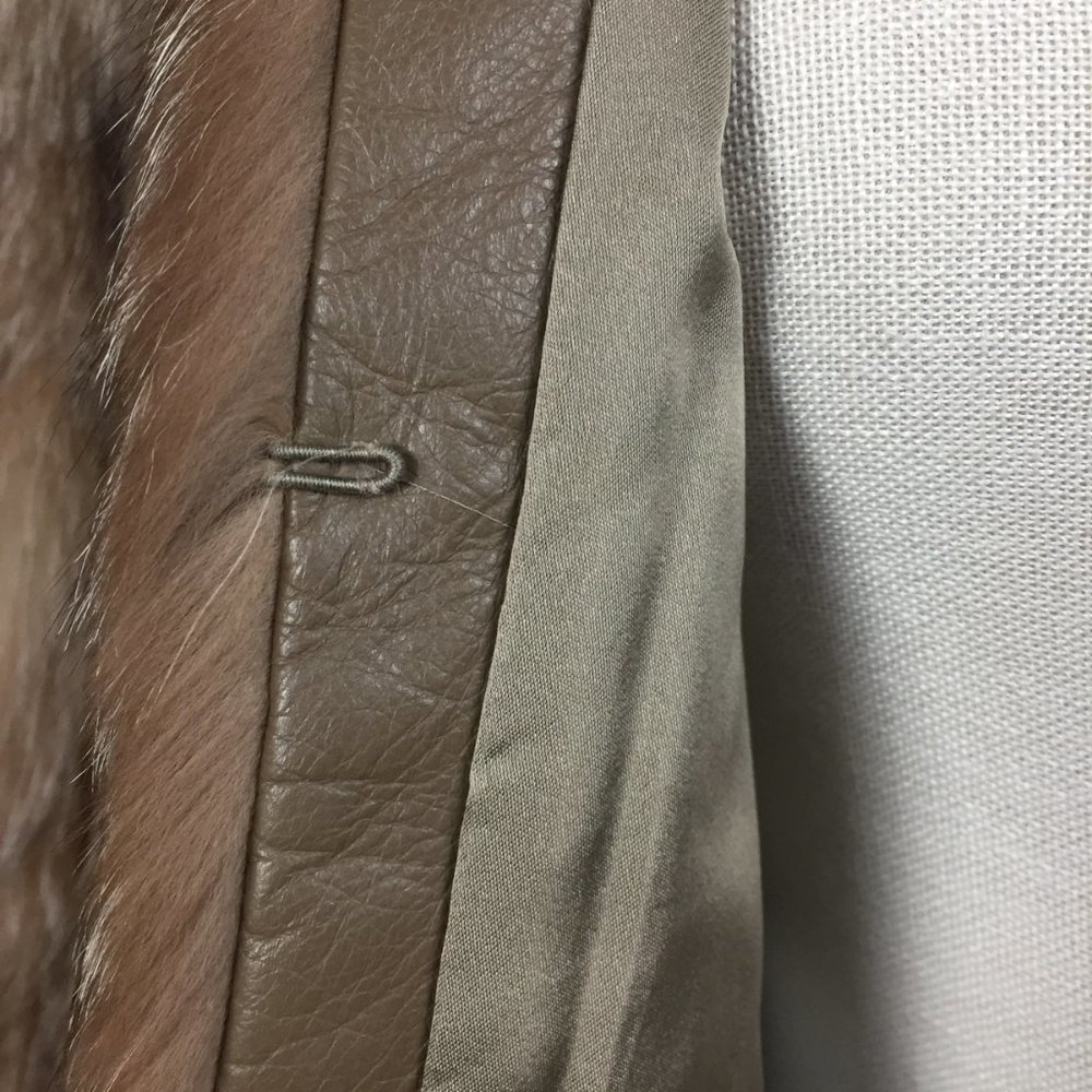 Vintage Saga Fox Blue Silver Fox Fur Coat - Picture 6 of 8